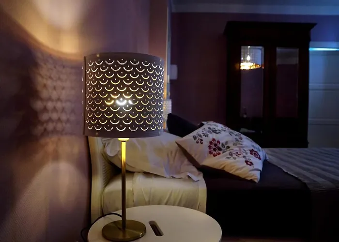 L'estanquet فندق مبيت وإفطار Gardouch